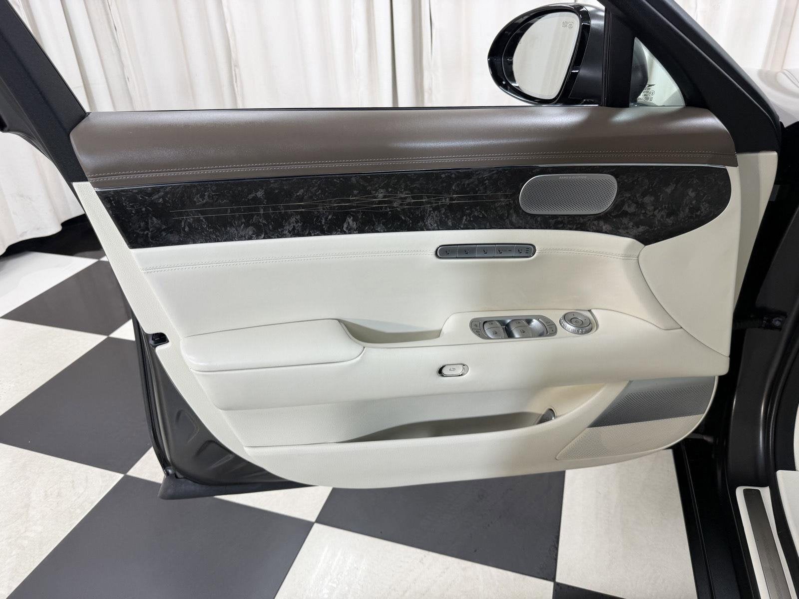 2023 Genesis G90 3.5T e-SC