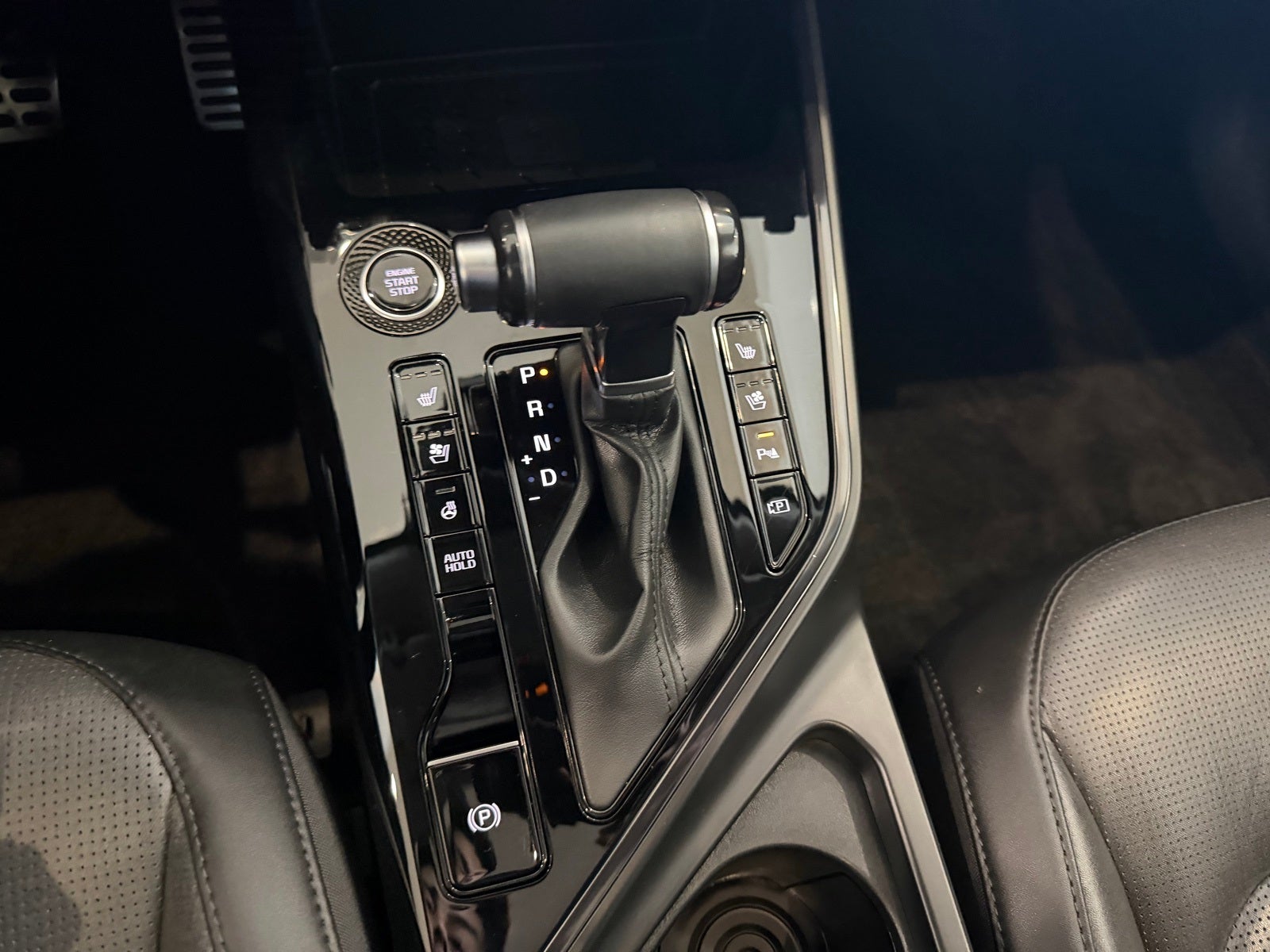 2023 Kia Niro SX Touring