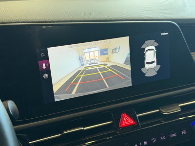 2023 Kia Niro SX Touring