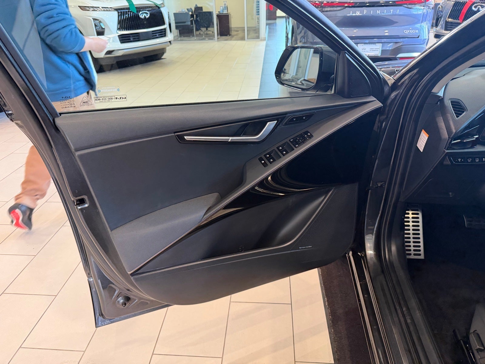 2023 Kia Niro SX Touring