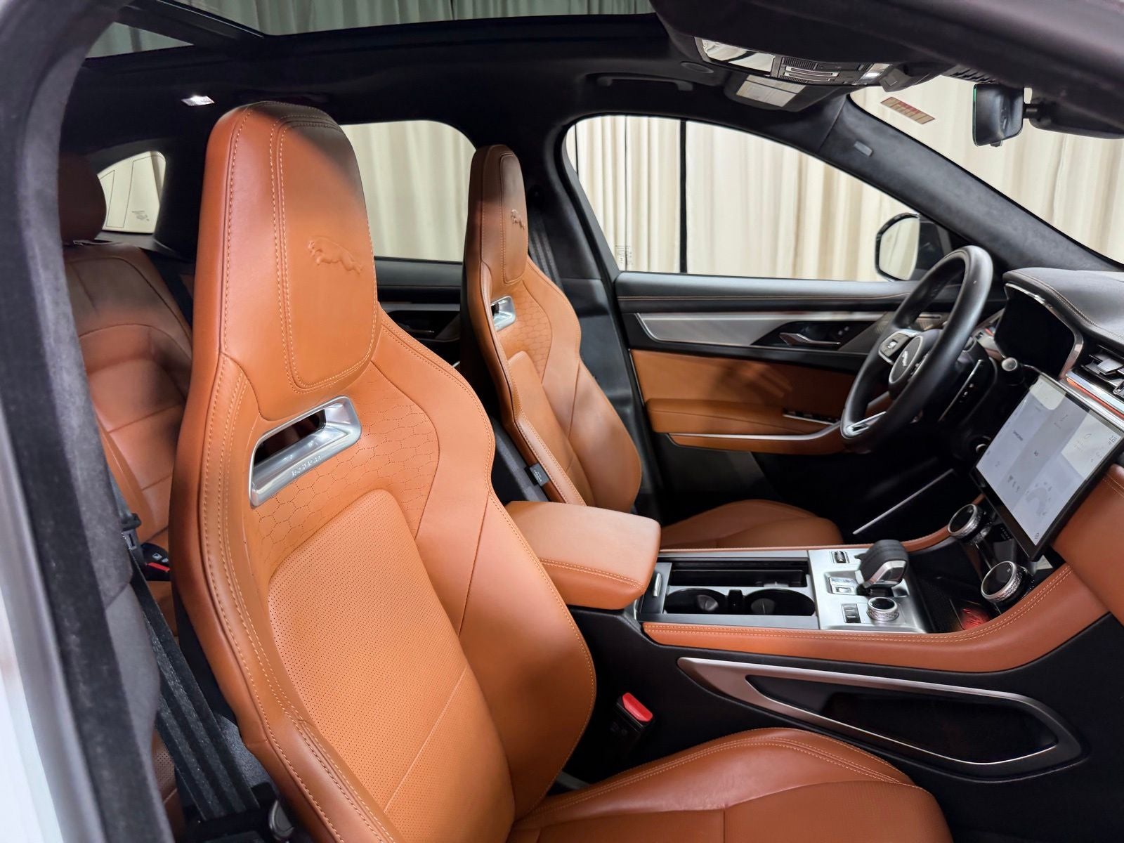 2026 Jaguar F-PACE P250 R-Dynamic S