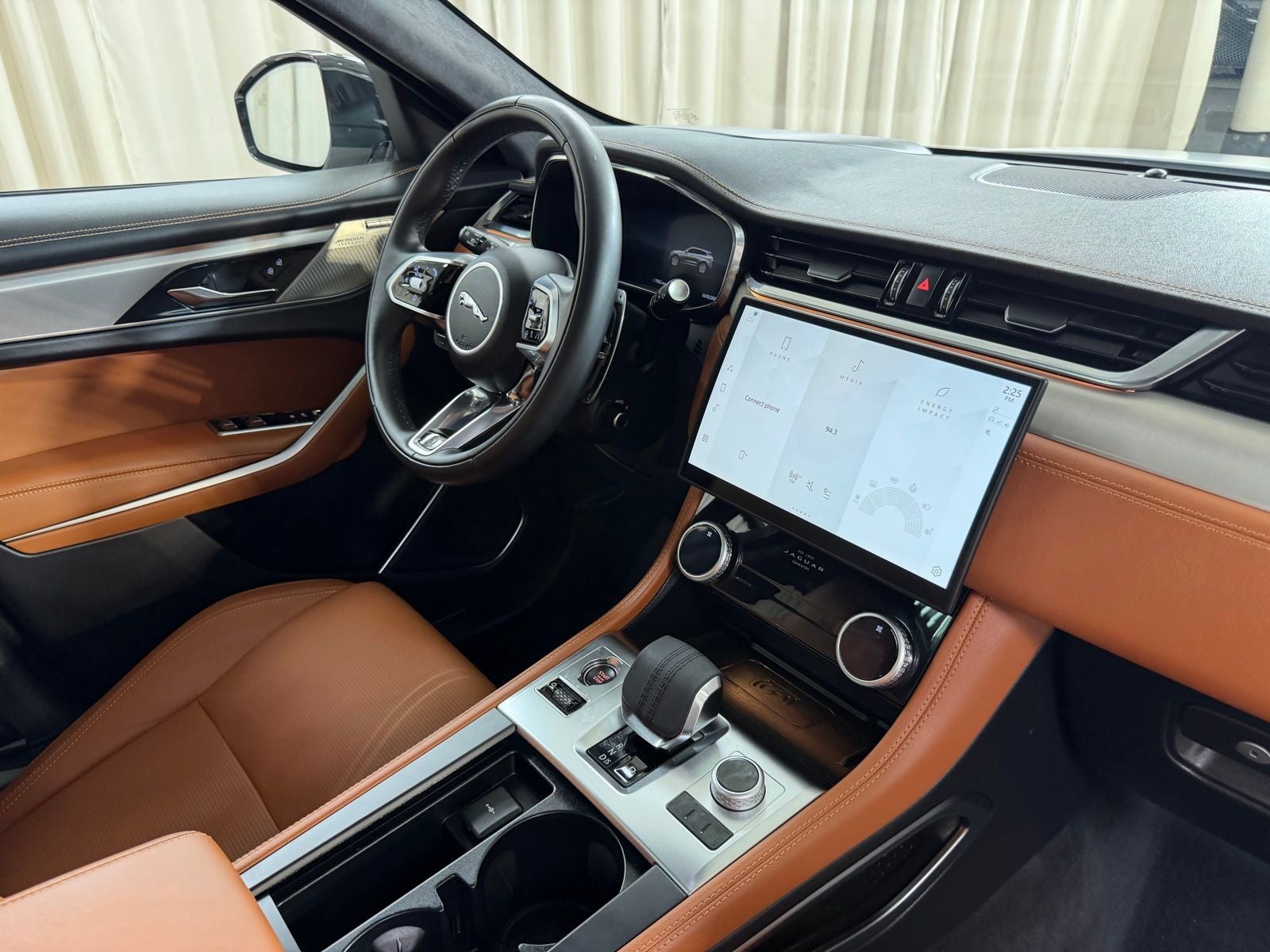2026 Jaguar F-PACE P250 R-Dynamic S