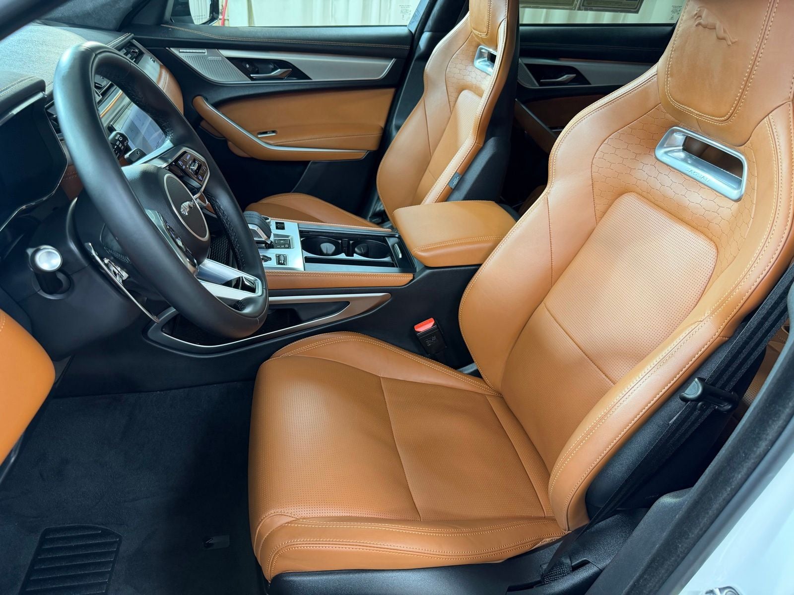 2026 Jaguar F-PACE P250 R-Dynamic S