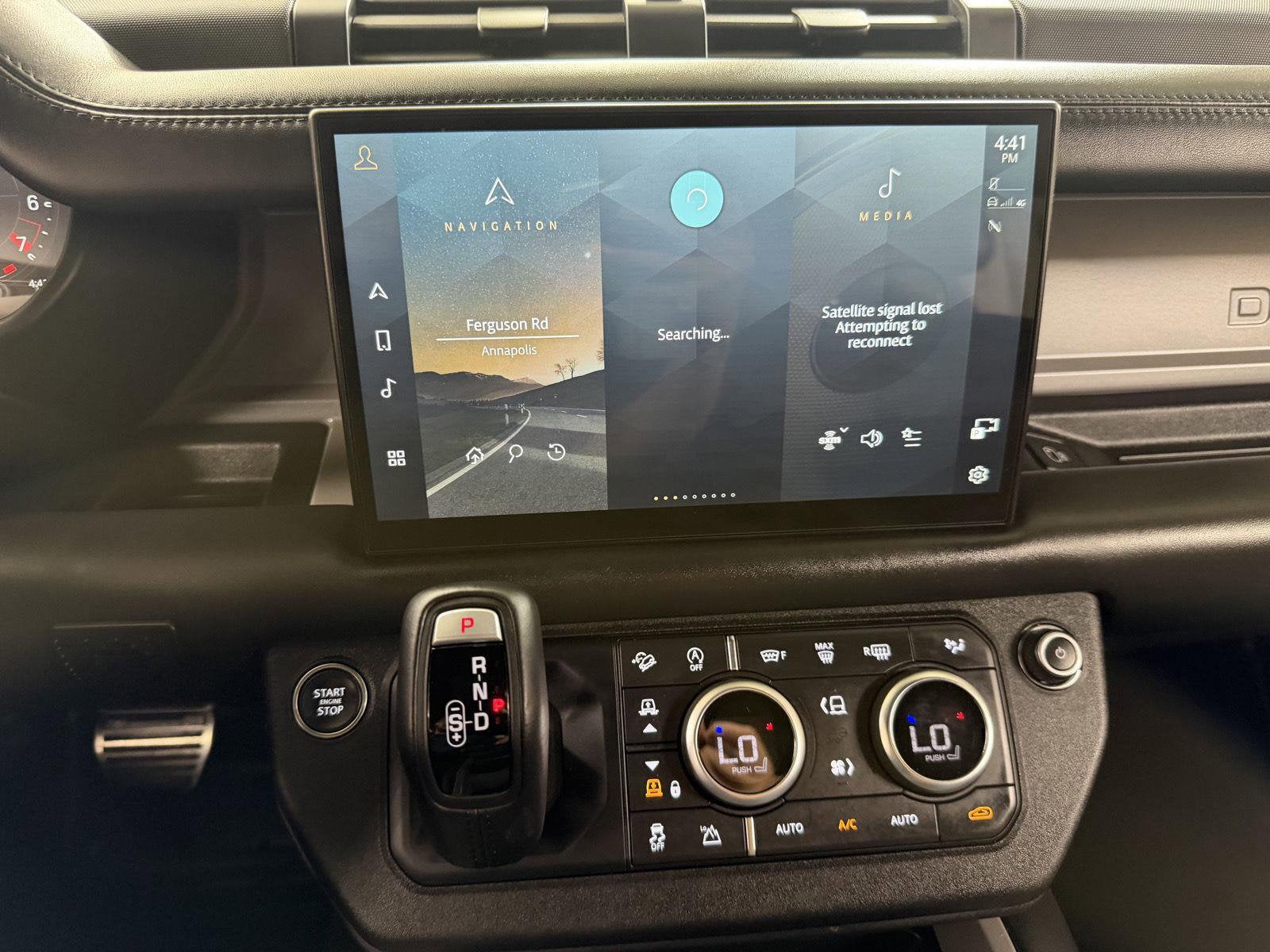 2025 Land Rover Defender 110 X