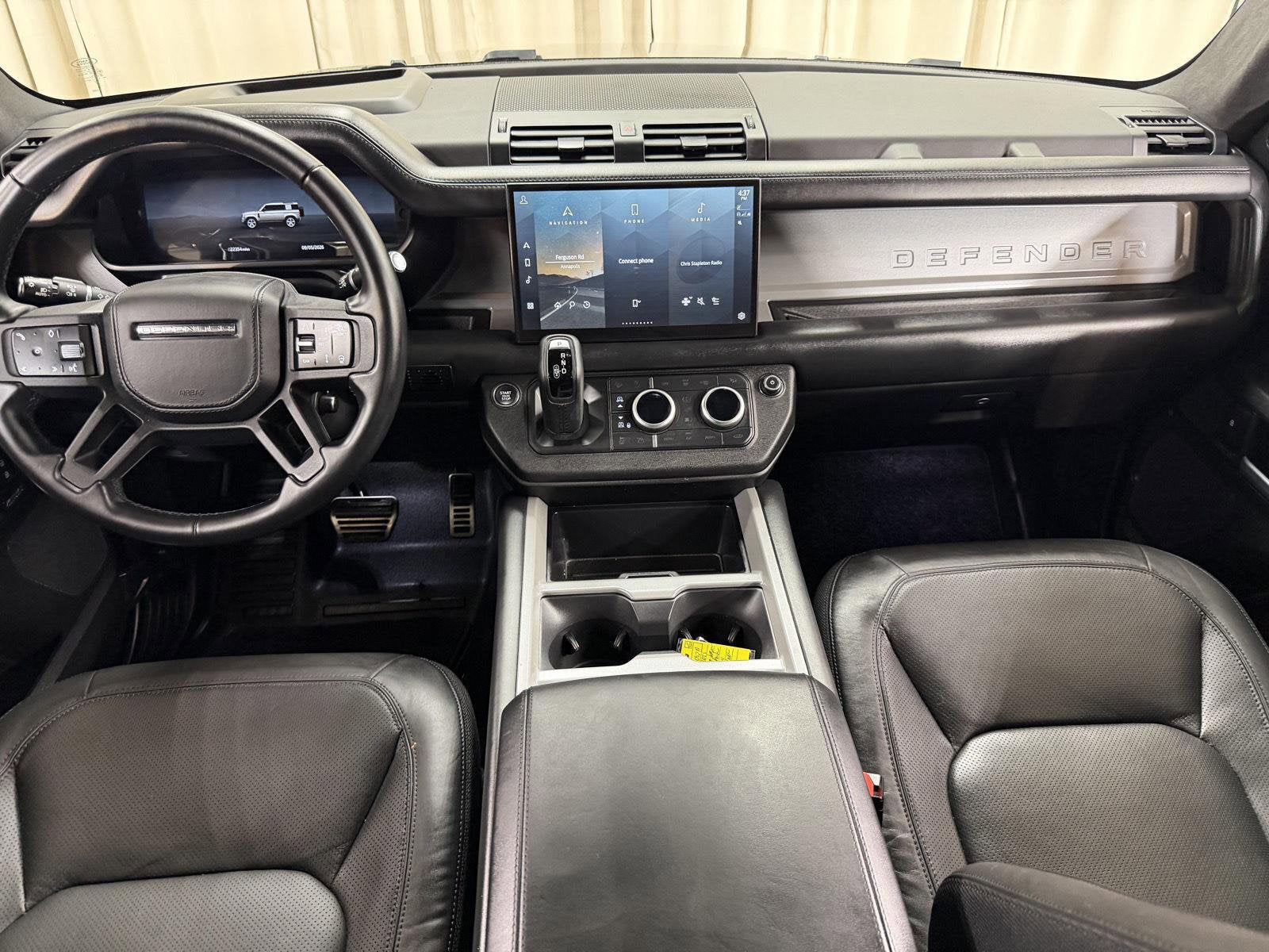 2025 Land Rover Defender 110 X