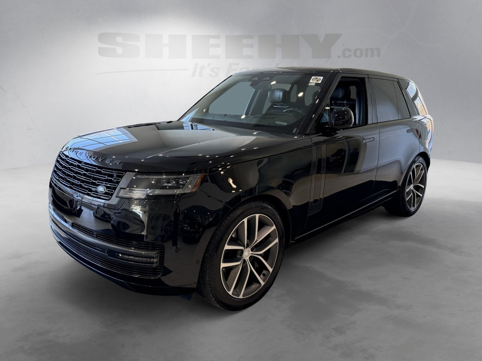 2025 Land Rover Range Rover Plug-In Hybrid Autobiography