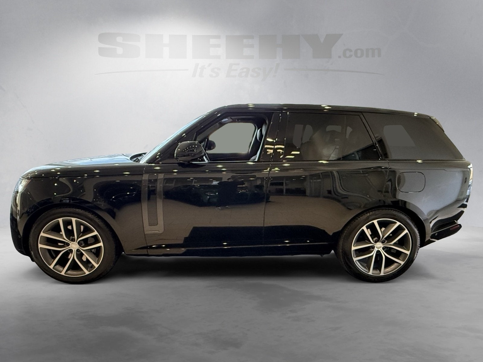 2025 Land Rover Range Rover Plug-In Hybrid Autobiography