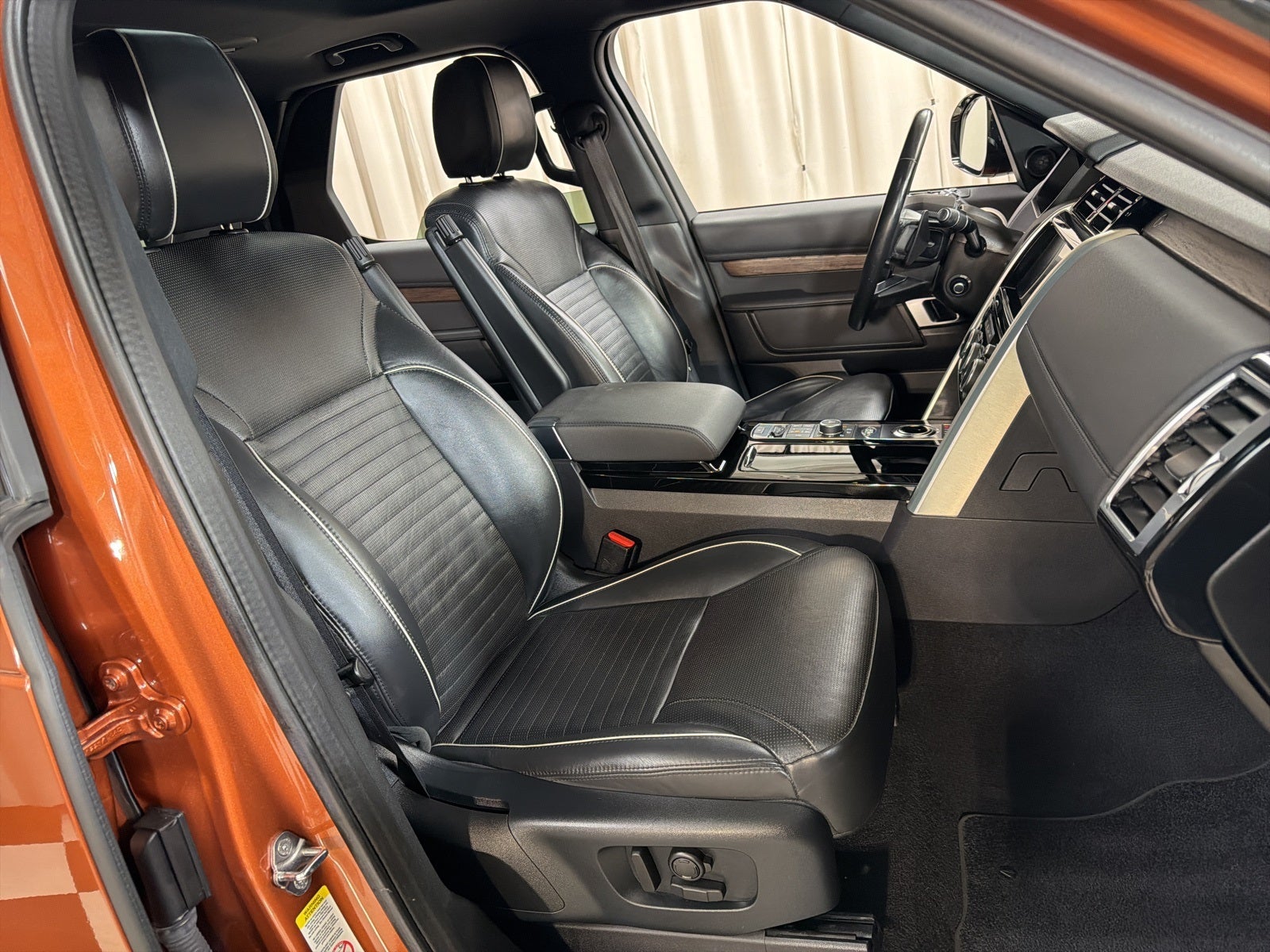 2019 Land Rover Discovery HSE