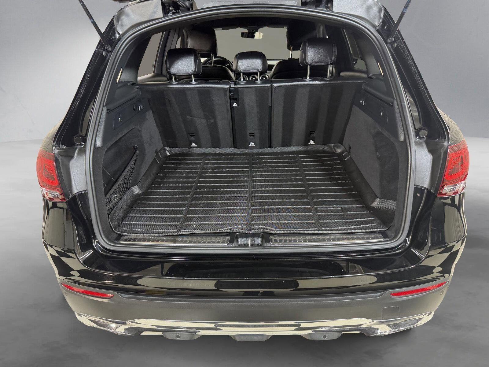 2021 Mercedes-Benz GLC GLC 300