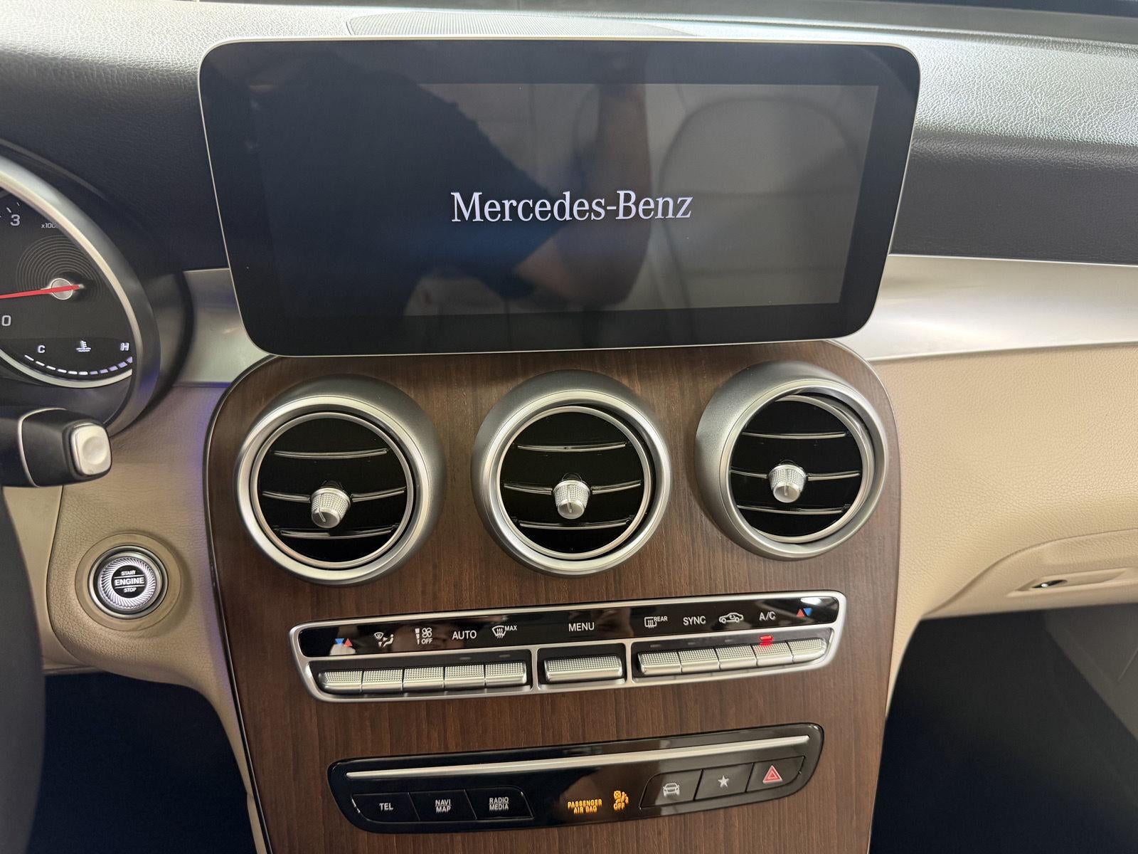 2020 Mercedes-Benz Glc GLC 300