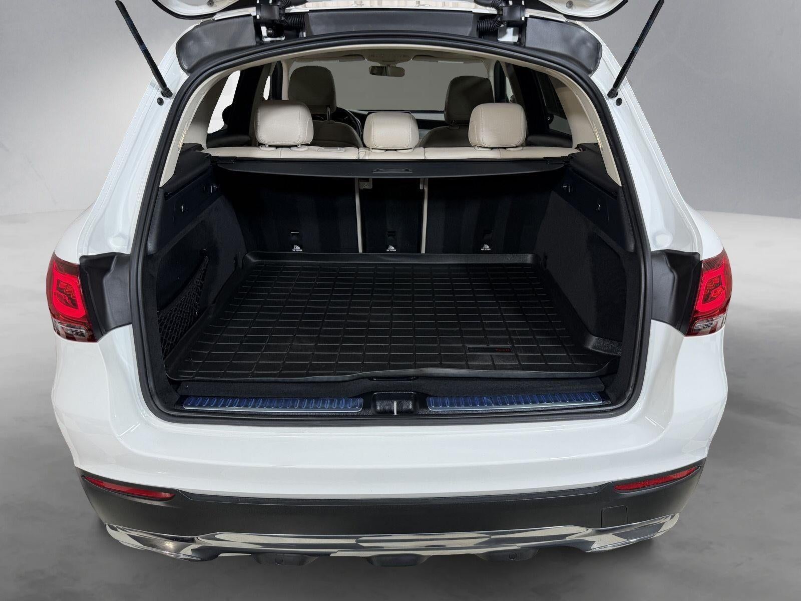2020 Mercedes-Benz Glc GLC 300
