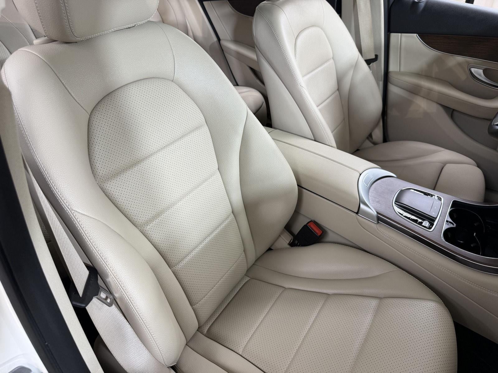 2020 Mercedes-Benz Glc GLC 300