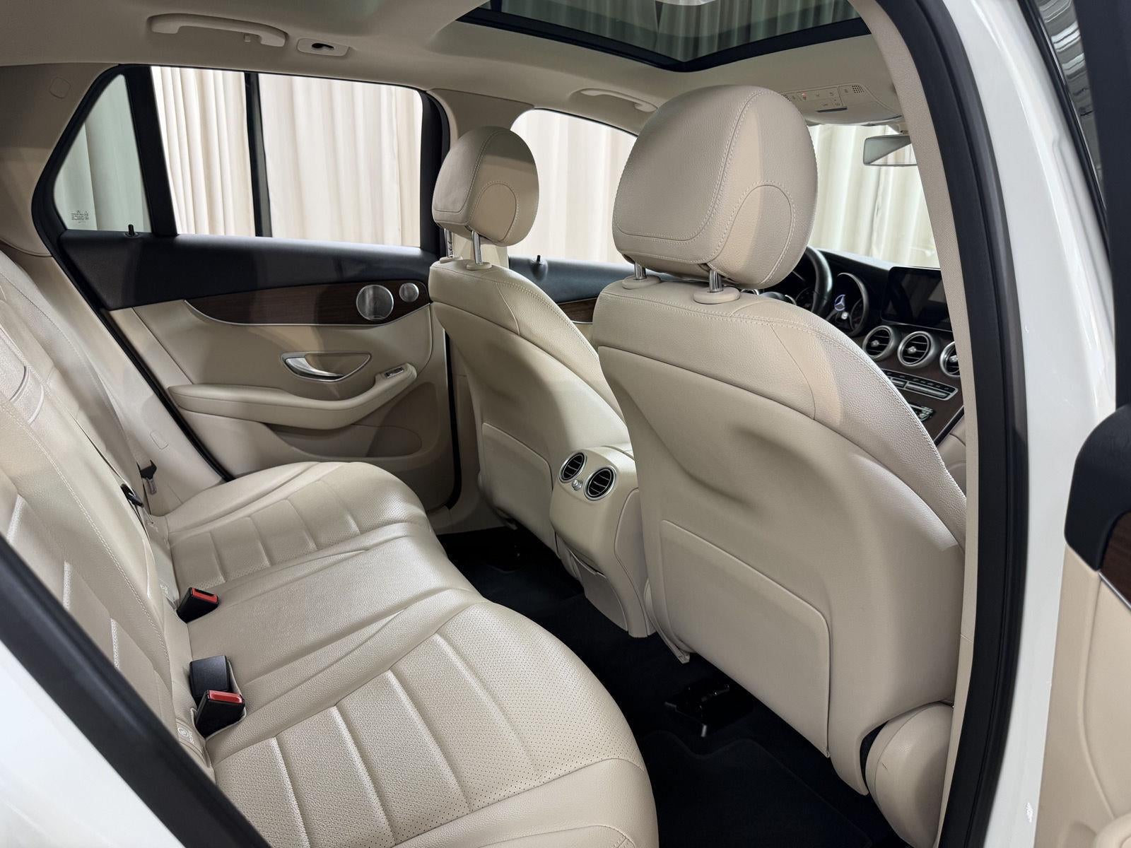 2020 Mercedes-Benz Glc GLC 300