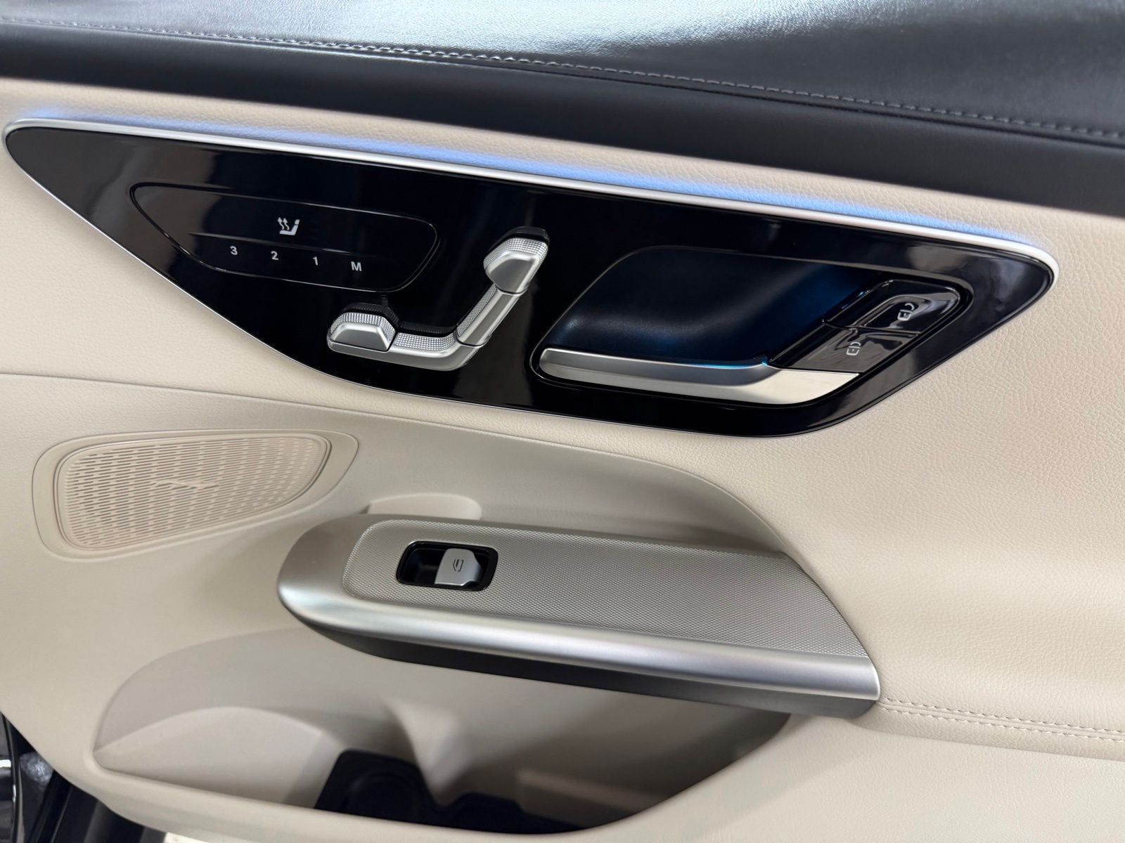 2025 Mercedes-Benz GLC GLC 300 4MATIC®