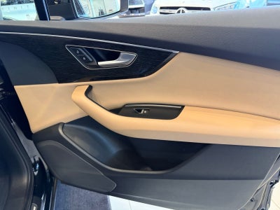 2024 Audi Q7 45 Premium quattro