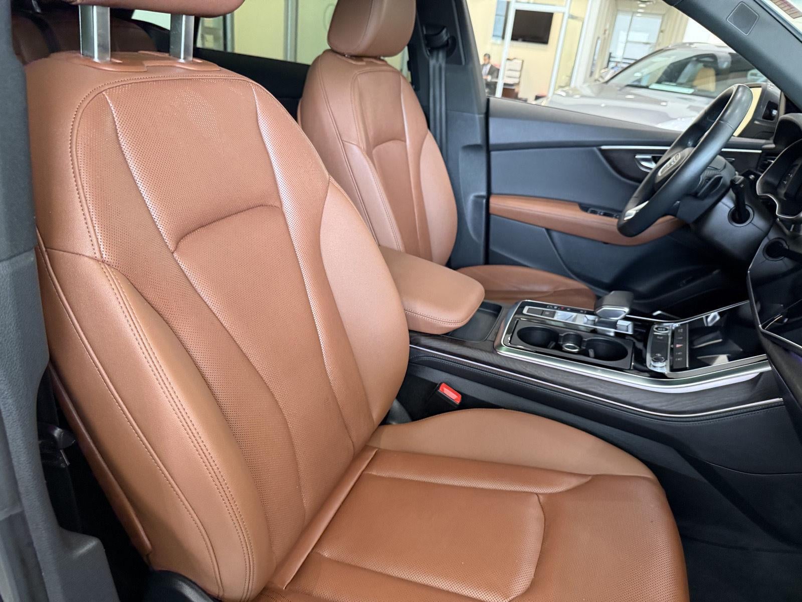 2023 Audi Q8 Premium Plus