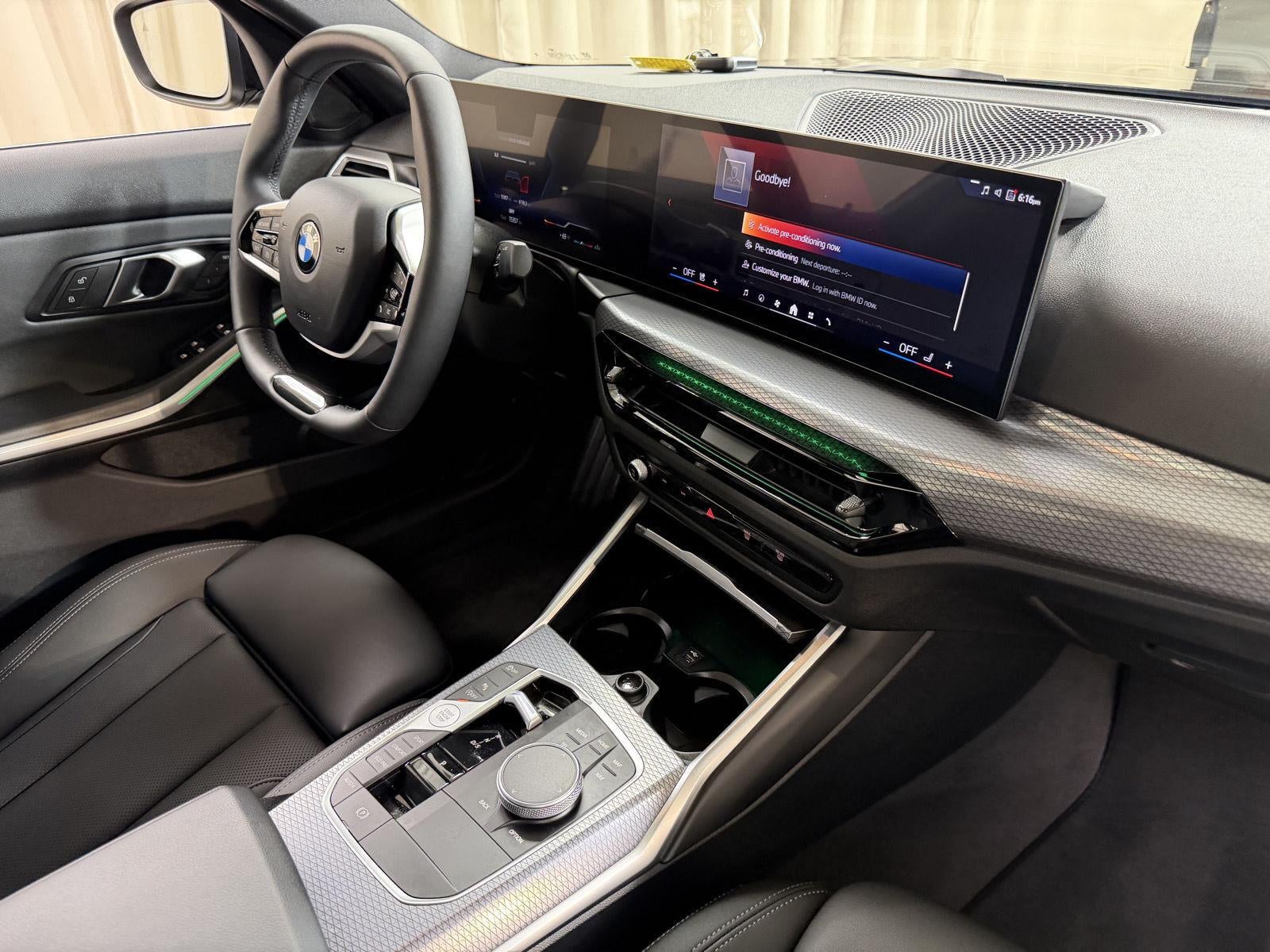 2025 BMW 3 Series 330i xDrive