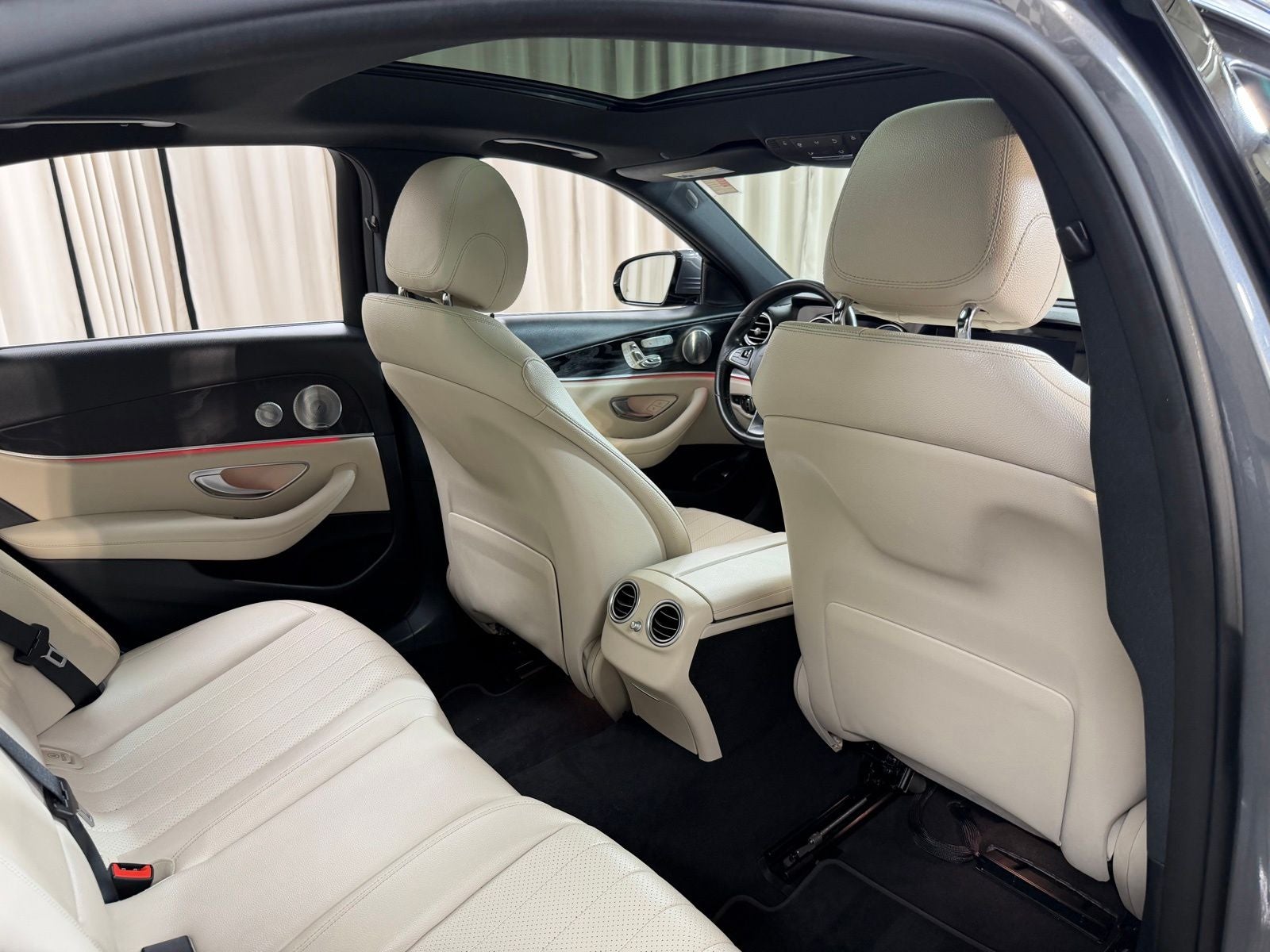 2017 Mercedes-Benz E-Class E 300 4MATIC®