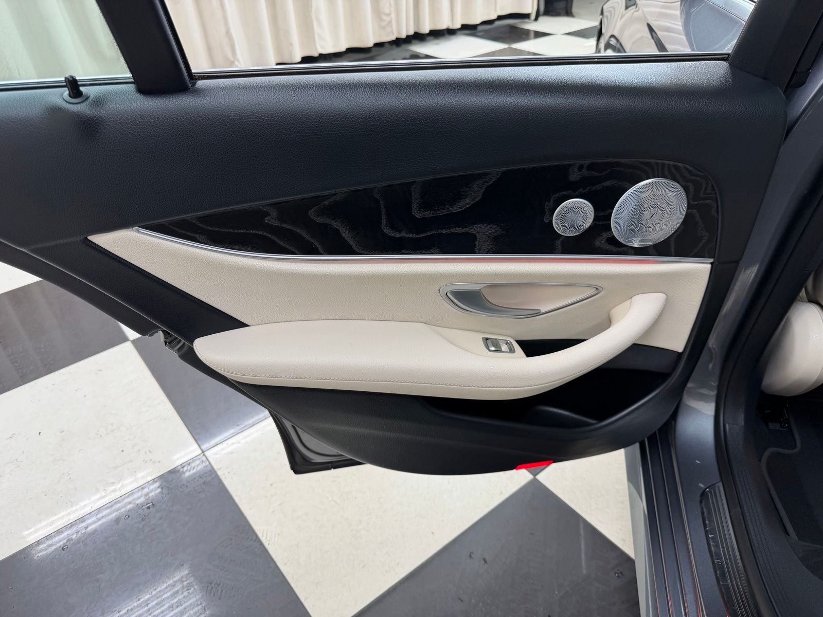 2017 Mercedes-Benz E-Class E 300 4MATIC®