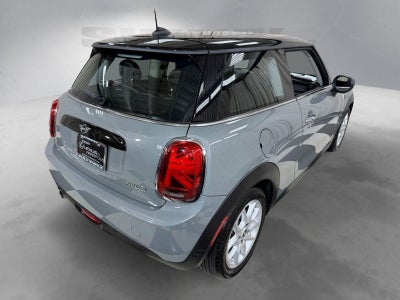 2021 MINI Cooper Signature