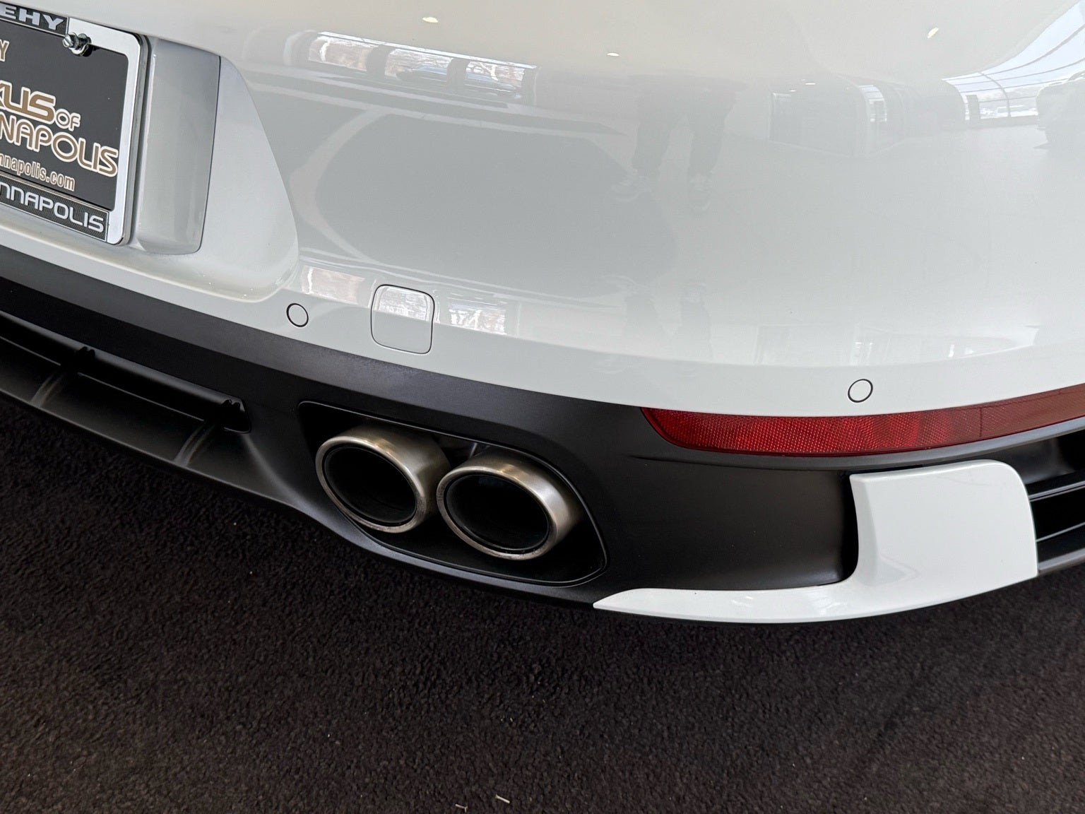 2023 Porsche 911 Carrera 4S