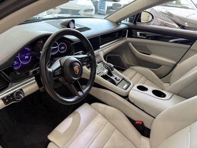 2022 Porsche Panamera Base
