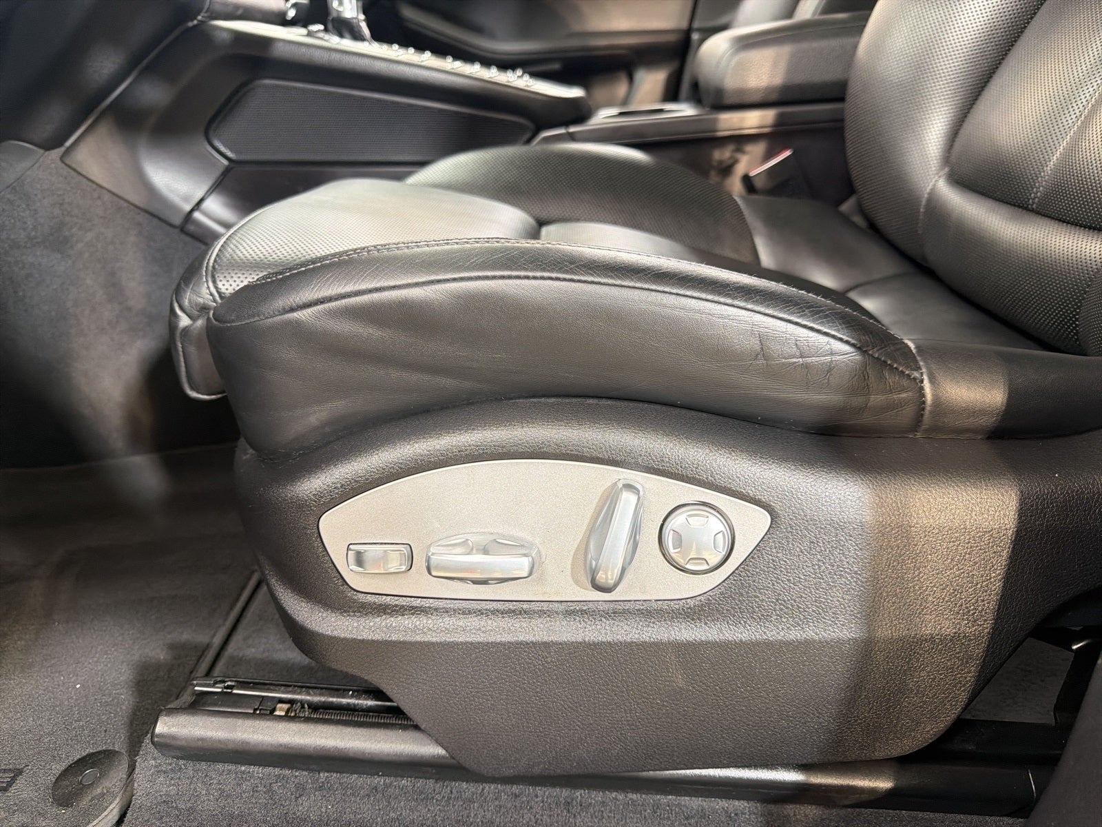 2018 Porsche Macan Base