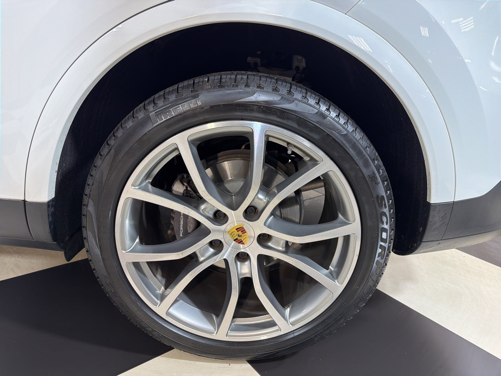 2019 Porsche Cayenne Base