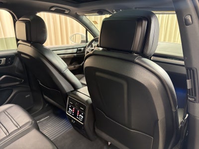 2019 Porsche Cayenne Base
