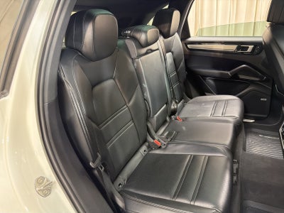 2019 Porsche Cayenne Base