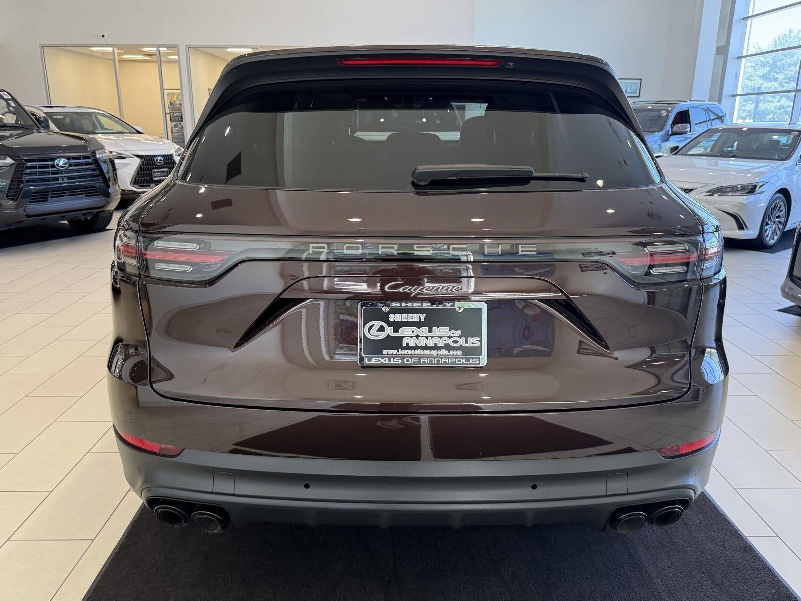 2023 Porsche Cayenne Platinum Edition