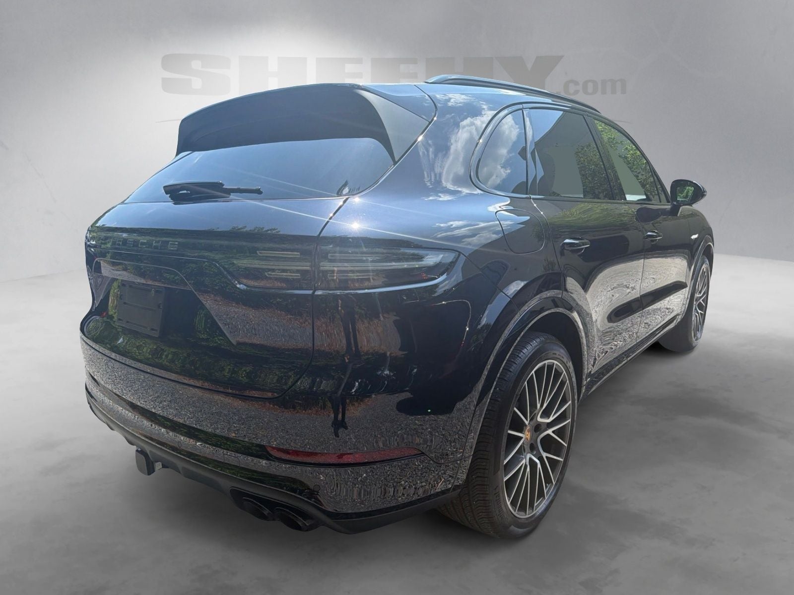 2022 Porsche Cayenne E-Hybrid AWD