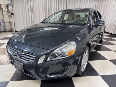 2013 Volvo S60 T5 Premier Plus