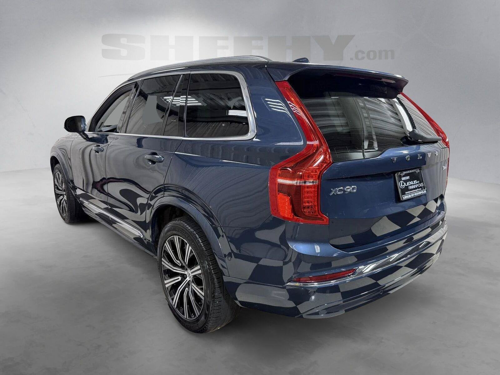 2024 Volvo XC90 B6 Plus Bright Theme