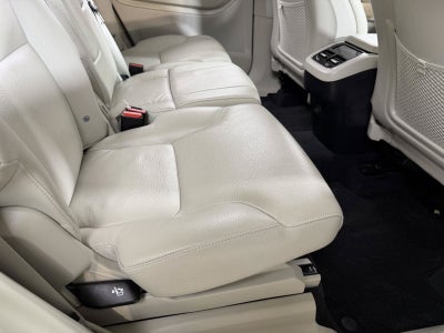 2024 Volvo XC90 B6 Plus Bright Theme
