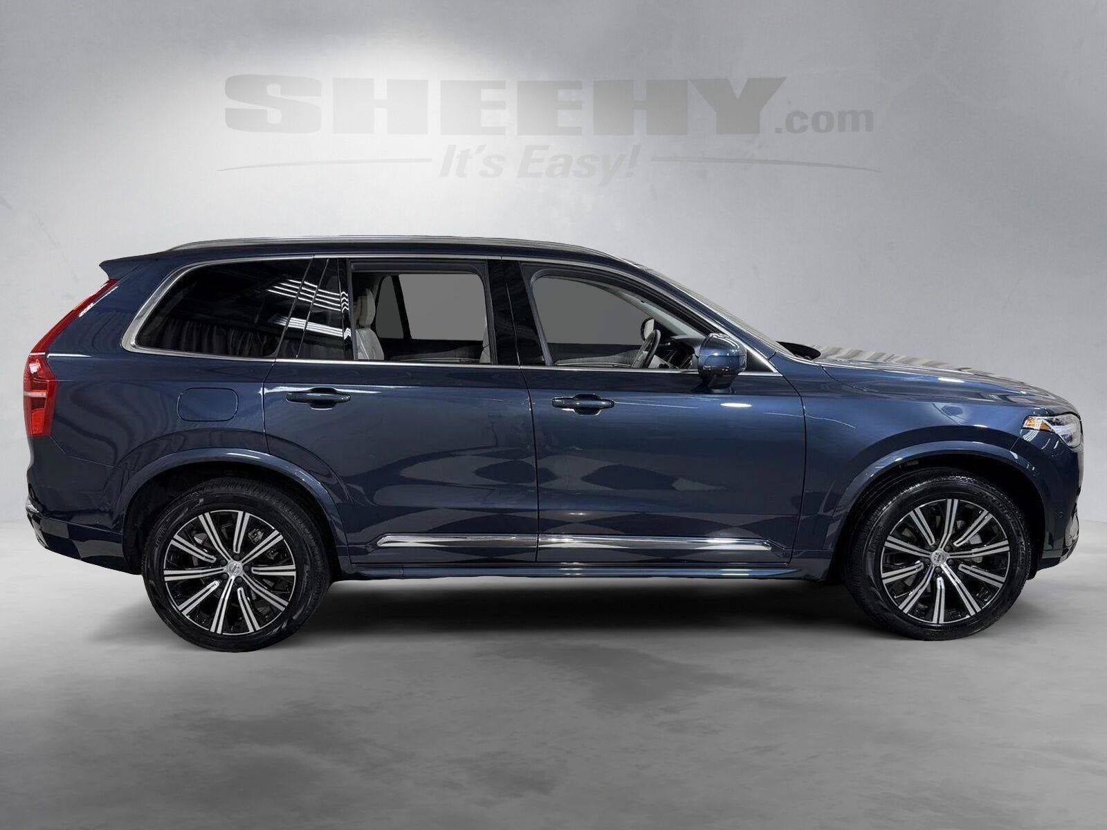2024 Volvo XC90 B6 Plus Bright Theme