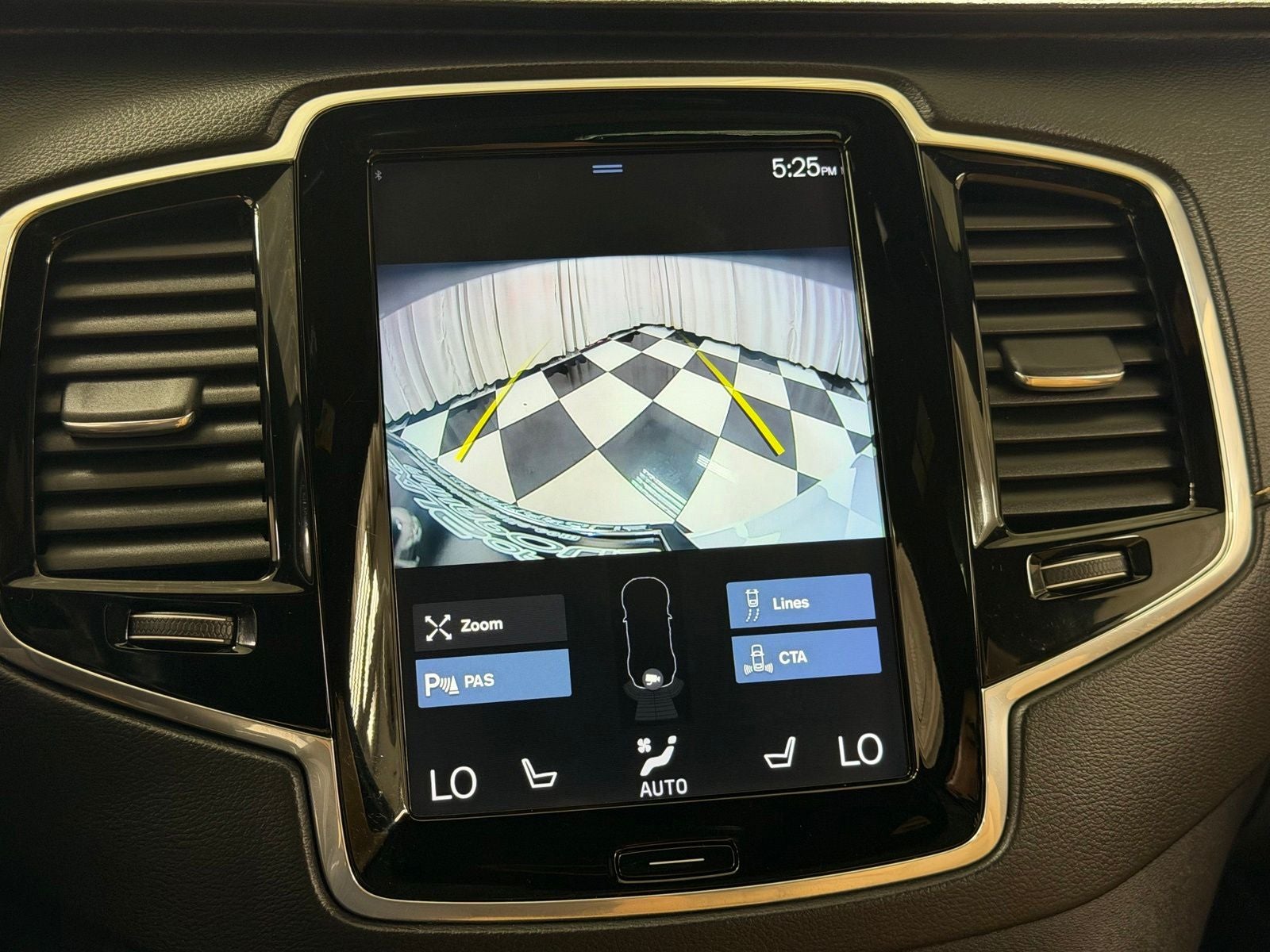 2019 Volvo XC90 T6 Inscription