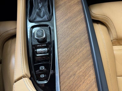 2019 Volvo XC90 T6 Inscription