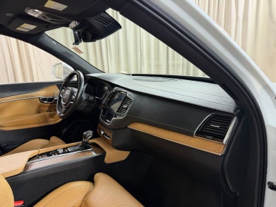 2019 Volvo XC90 T6 Inscription