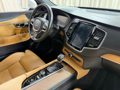 2019 Volvo XC90 T6 Inscription