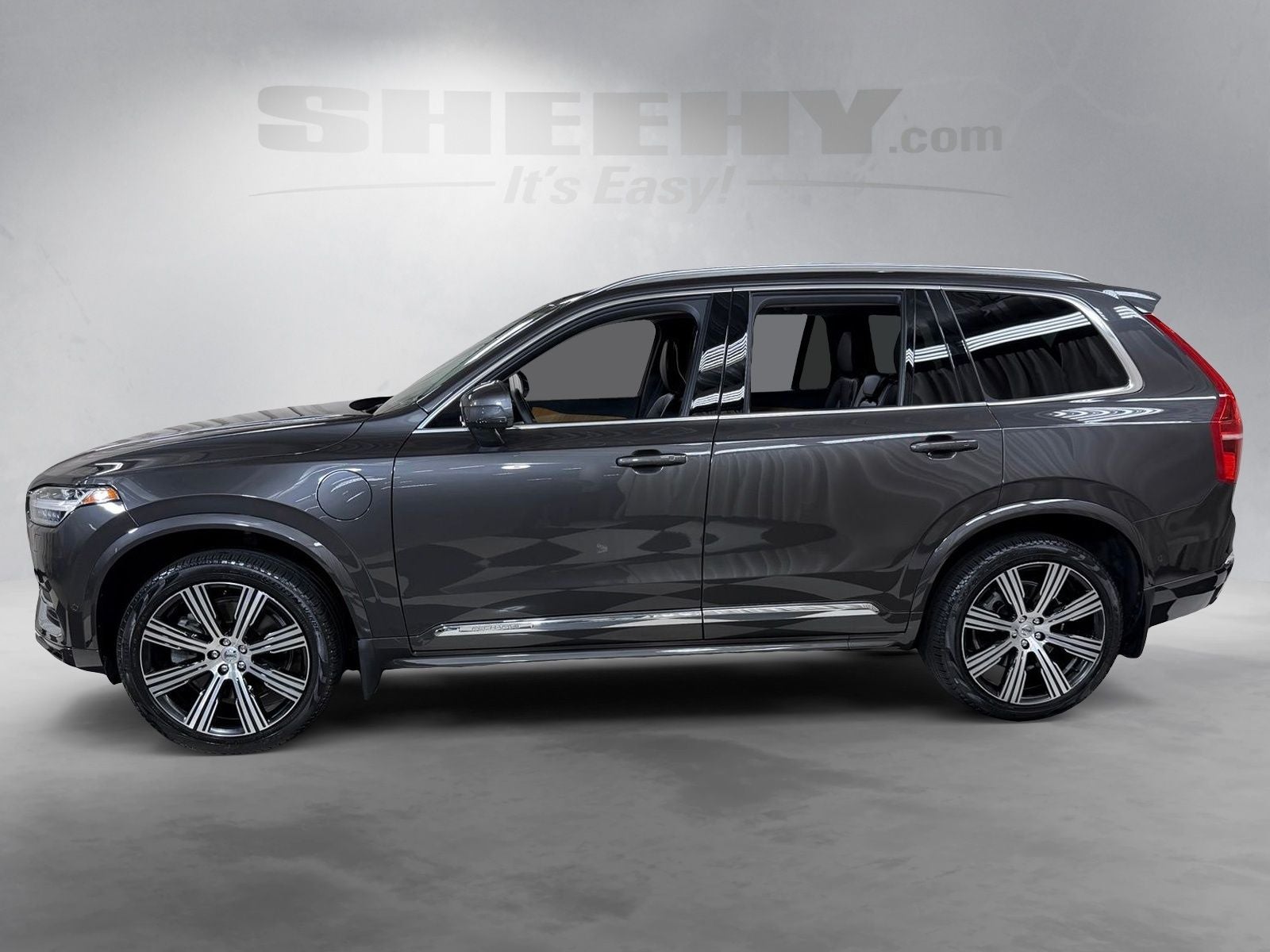 2024 Volvo XC90 Recharge Plug-In Hybrid T8 Plus Bright Theme 7 Passenger