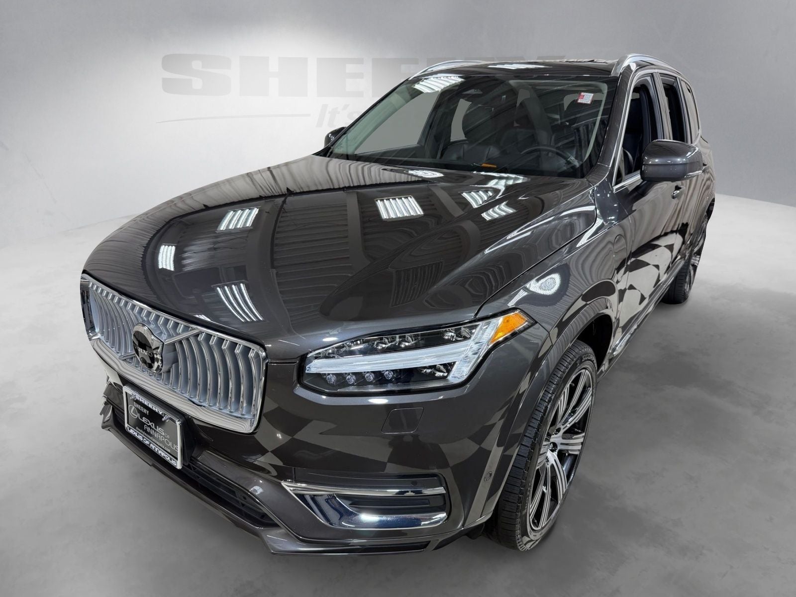 2024 Volvo XC90 Recharge Plug-In Hybrid T8 Plus Bright Theme 7 Passenger