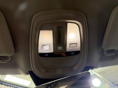 2024 Volvo XC90 Recharge Plug-In Hybrid T8 Plus Bright Theme 7 Passenger