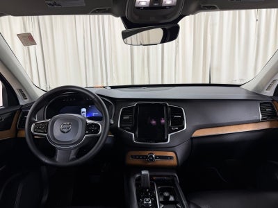 2024 Volvo XC90 Recharge Plug-In Hybrid T8 Plus Bright Theme 7 Passenger