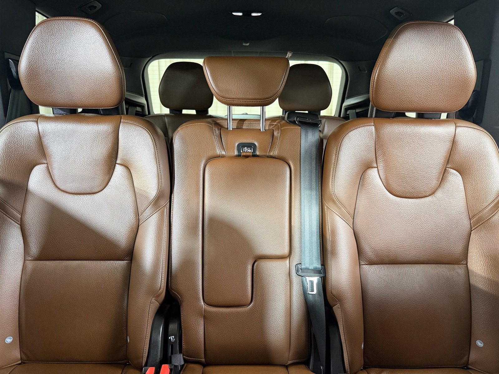 2024 Volvo XC90 B5 Plus