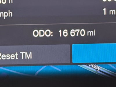 2024 Volvo XC90 B5 Plus