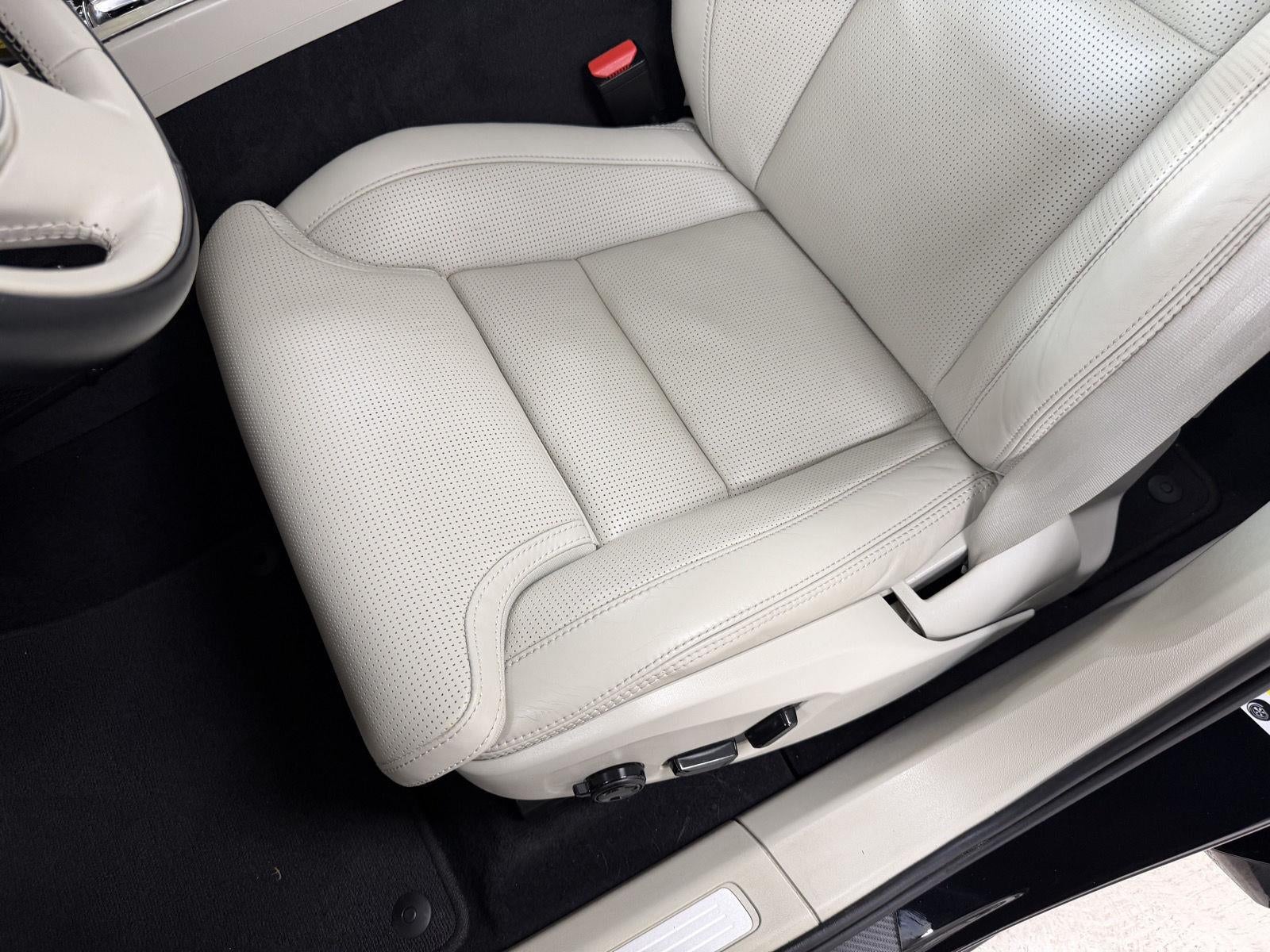 2023 Volvo Xc60 Ultimate Bright Theme