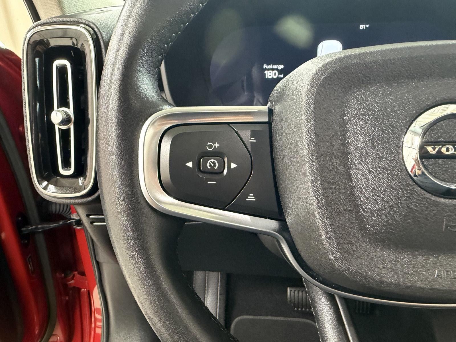 2023 Volvo Xc40 Plus Bright Theme