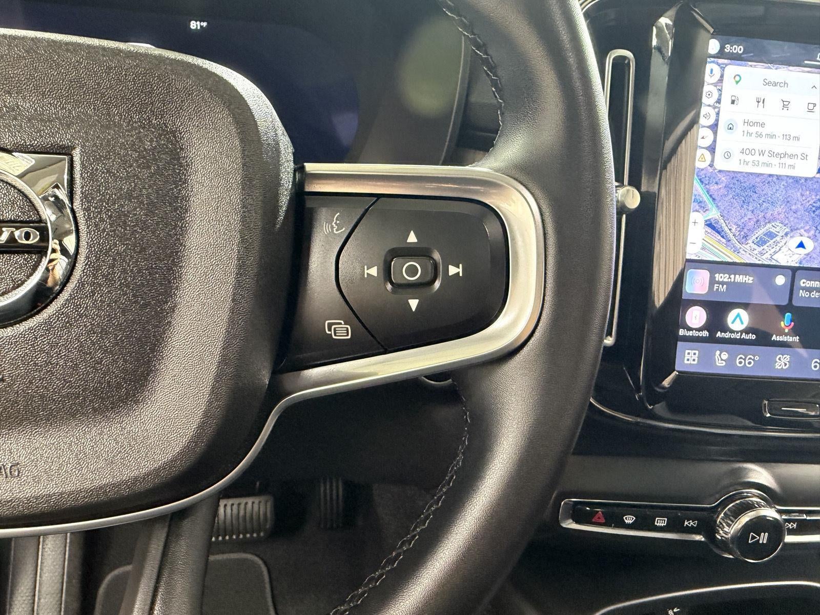 2023 Volvo Xc40 Plus Bright Theme