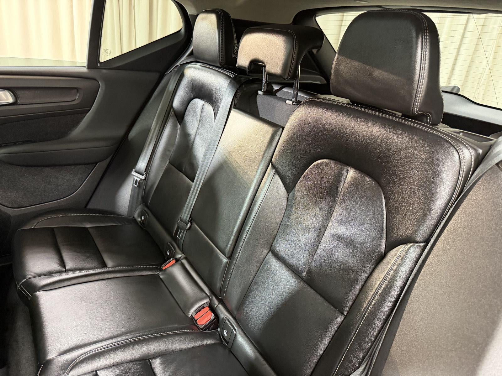 2023 Volvo Xc40 Plus Bright Theme